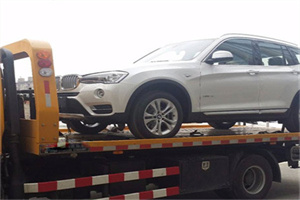 新洲拖车24小时服务电话